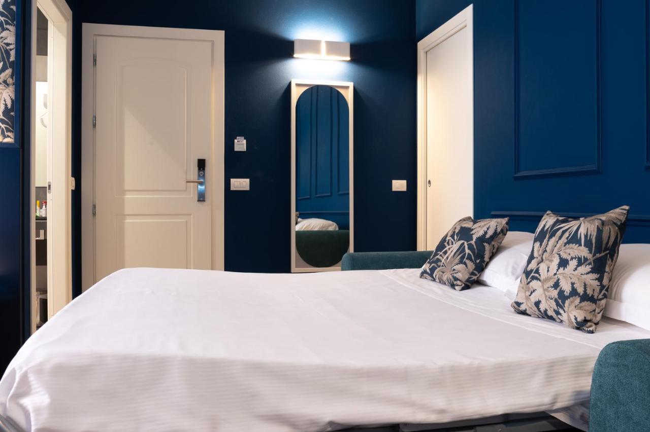 Hotel Monte Rosa Кьявари Экстерьер фото