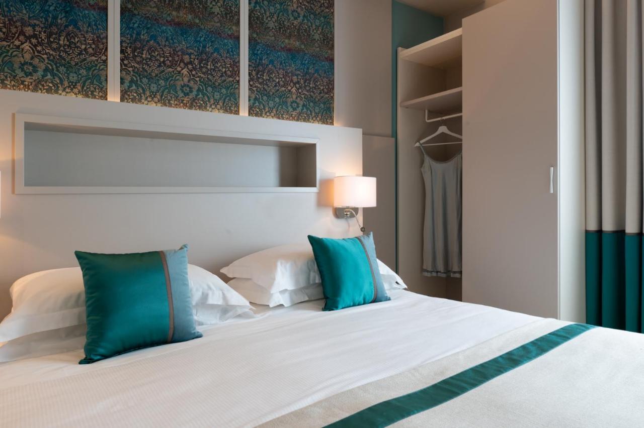 Hotel Monte Rosa Кьявари Экстерьер фото