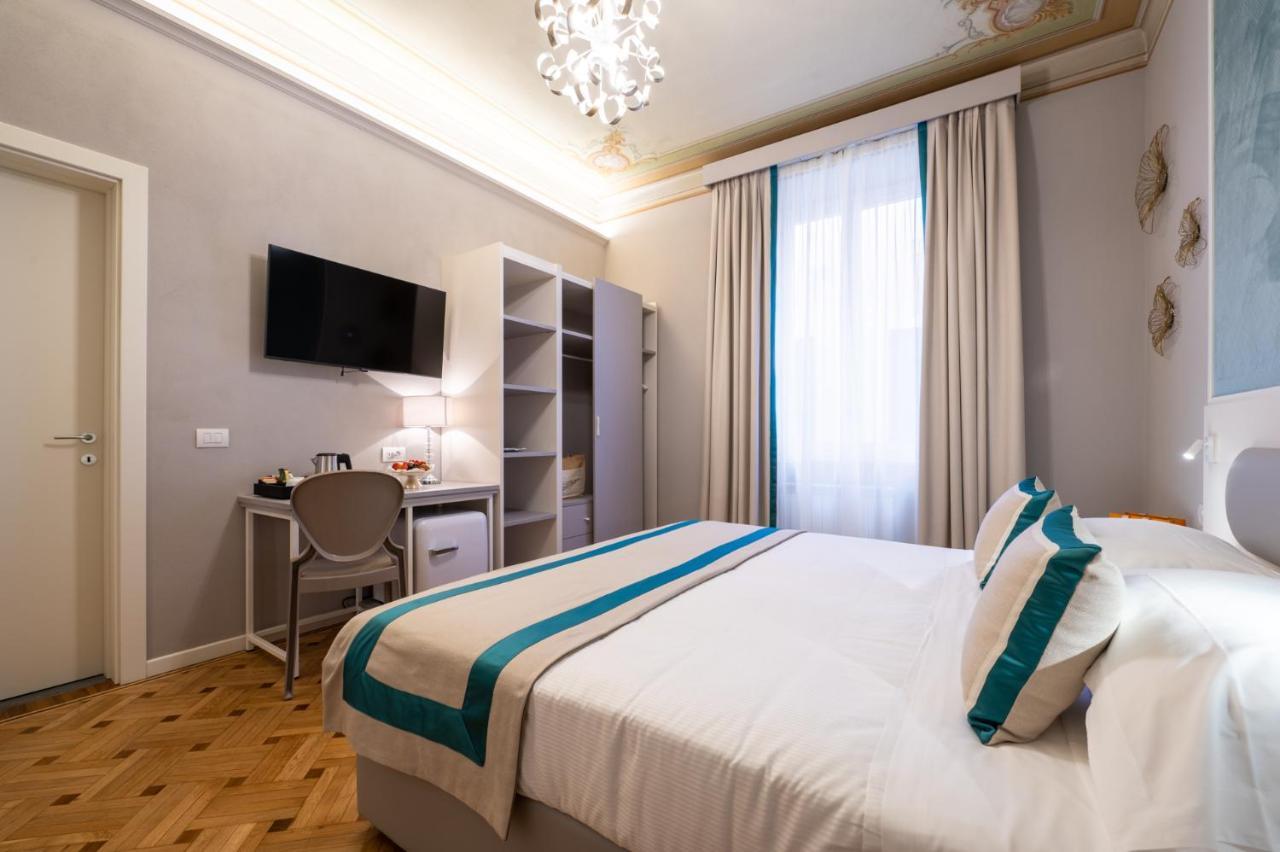 Hotel Monte Rosa Кьявари Экстерьер фото