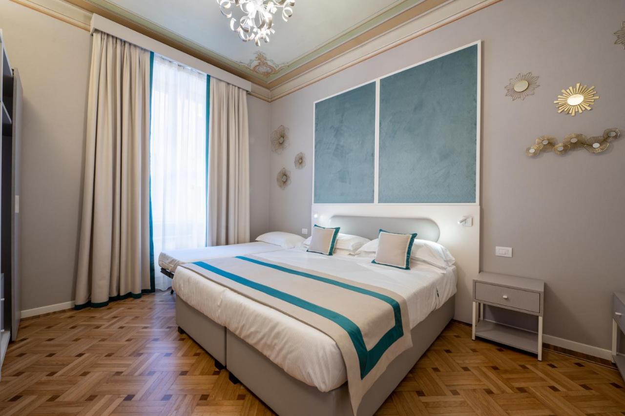 Hotel Monte Rosa Кьявари Экстерьер фото