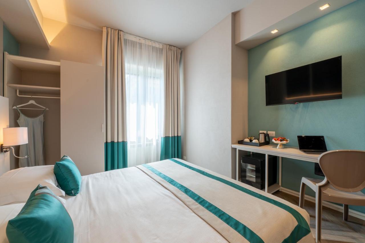 Hotel Monte Rosa Кьявари Экстерьер фото