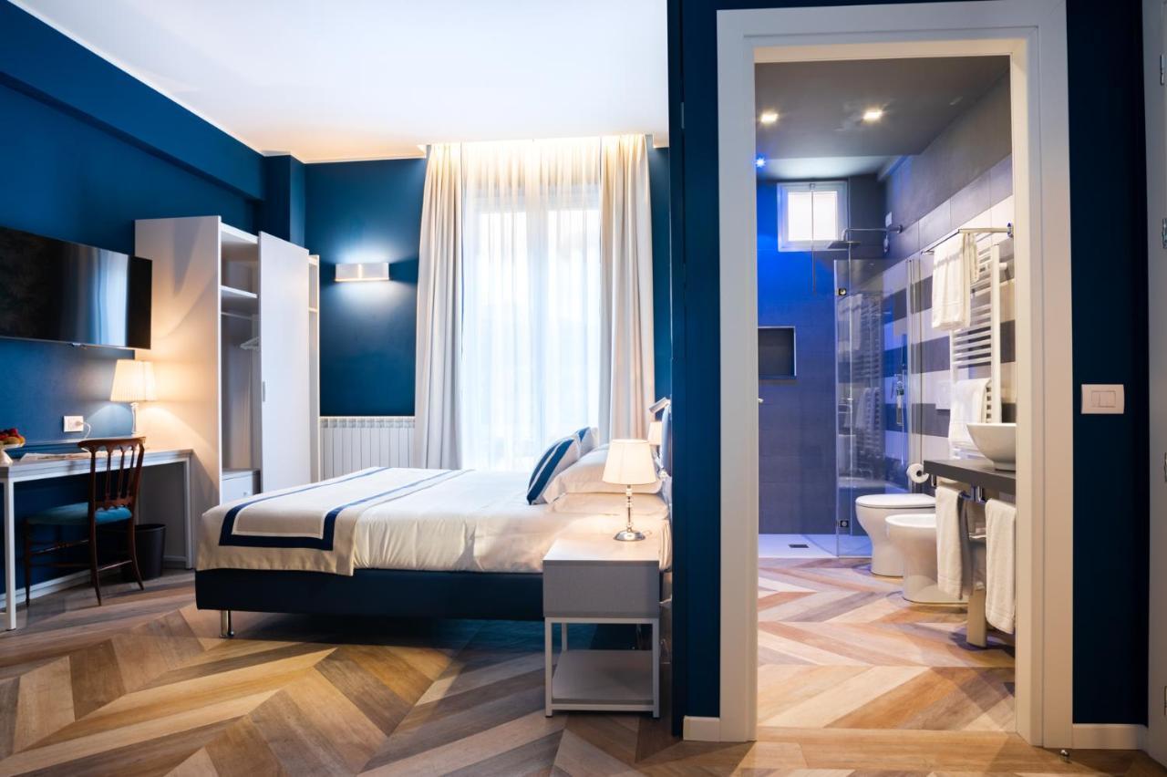 Hotel Monte Rosa Кьявари Экстерьер фото
